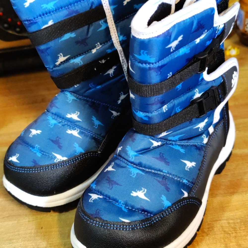 Brand new boys dinosaur snow boots